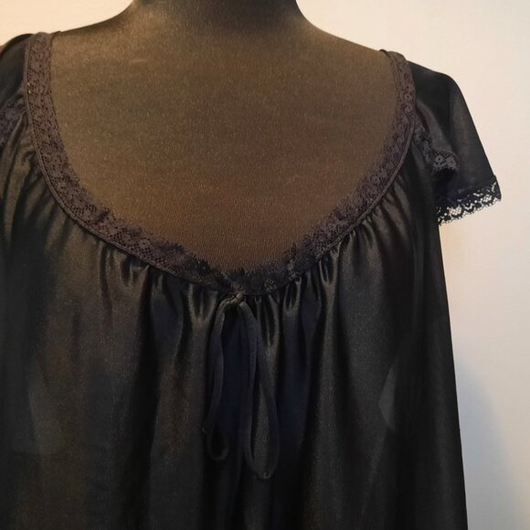 Plus Size Black Sheer Lingerie Nightgown - Picture 5 of 6